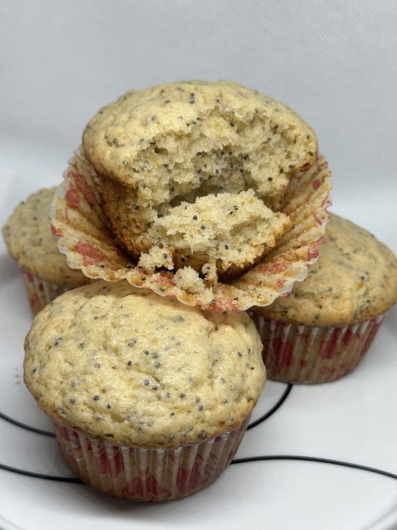 Lemon Poppyseed Muffin